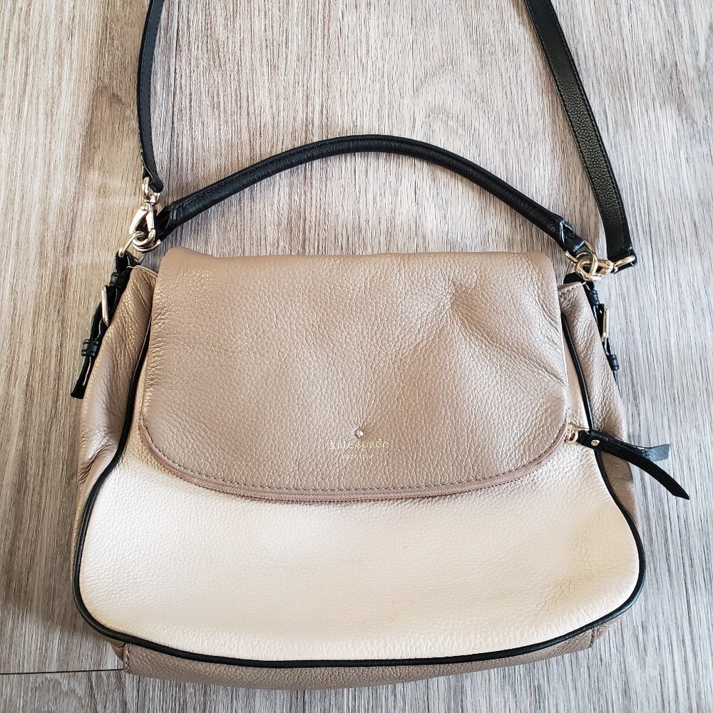 Kate Spade Cobble Hill Crossbody - Picture 2 of 8